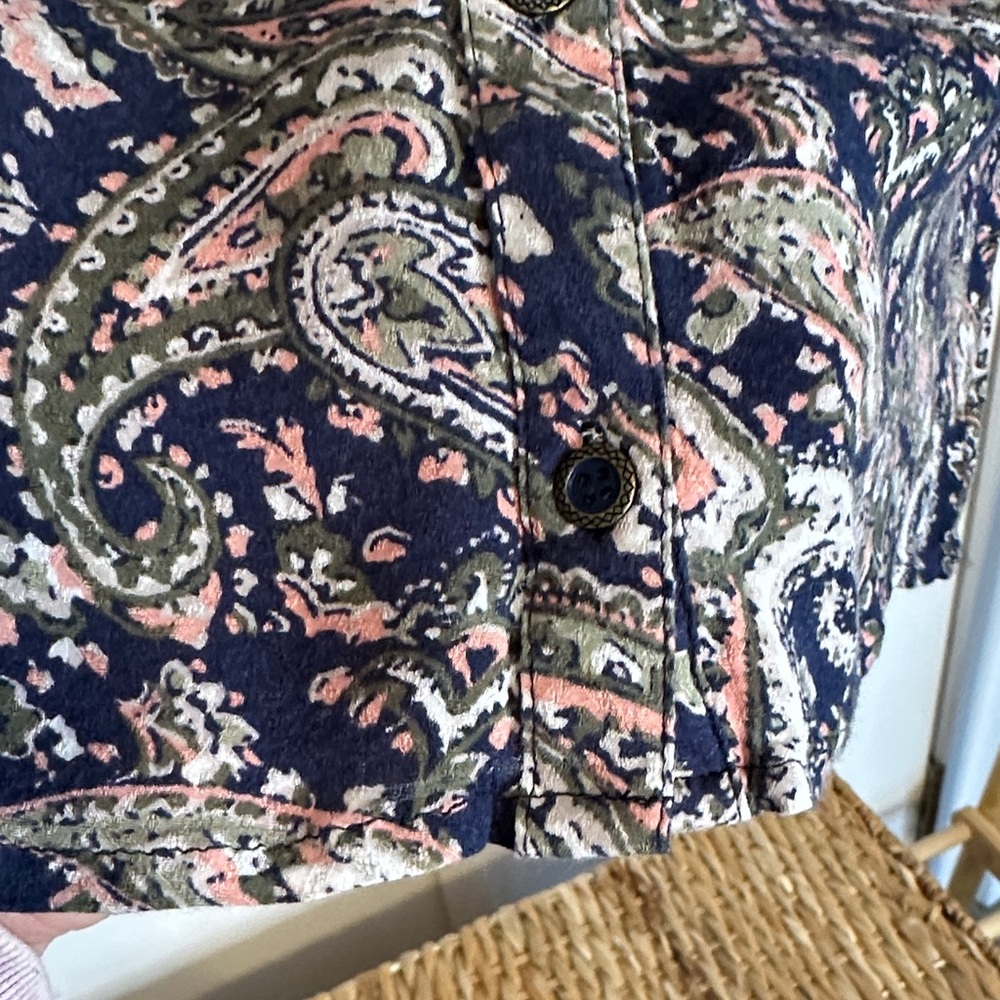 Westport‎ Navy and Pink Paisley Blouse - Picture 6 of 13